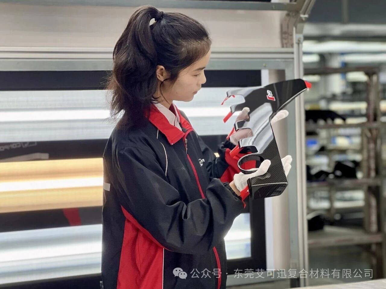 模压成型工艺制品表面光洁平整，无需额外进行二次修饰